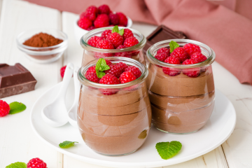 Make Luxurious Spiced Cacao Mousse