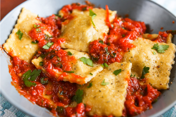 Timeless Pasta: Master Ricotta Ravioli