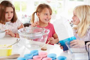 Kid's Pop Tarts Baking Party