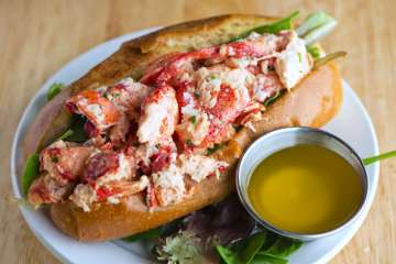 Cook Classic New England Seafood Eats