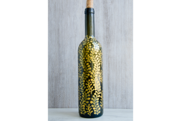 Paint a Pretty Wine Bottle