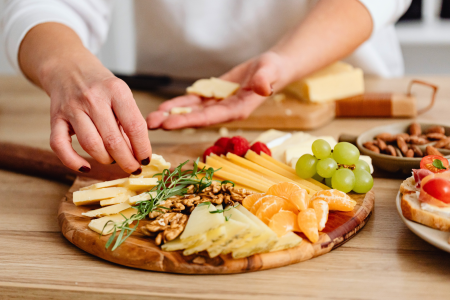 DIY Valentine's Charcuterie Board