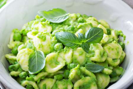 Pasta With Fresh Peapods