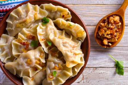 Cooking Curry Dumplings With a Chef