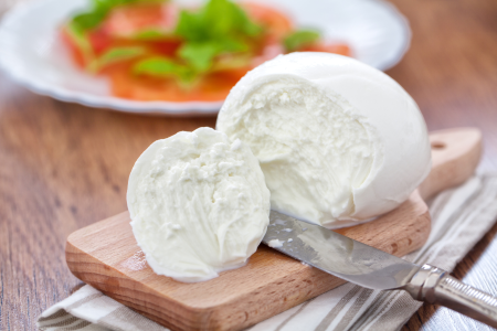 Make Fresh Mozzarella From Scratch