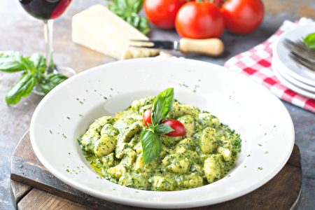 Make Creamy Pesto-Topped Gnocchi