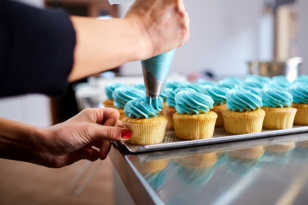 Bake and Design the Best Cupcakes