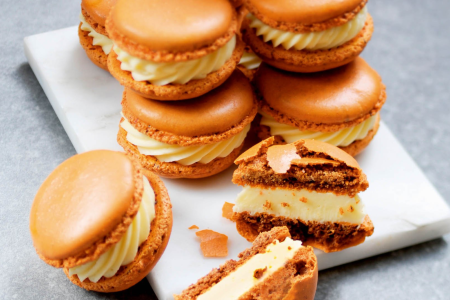 Make Macaron Ice Cream Sandwiches