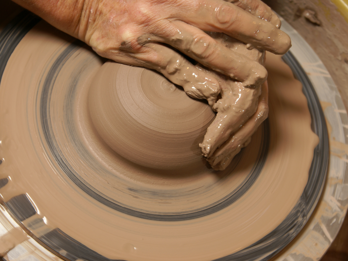 Chicago - pottery wheel class Shot