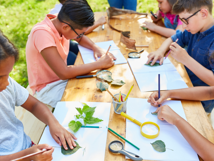 NYC - kids art class Shot