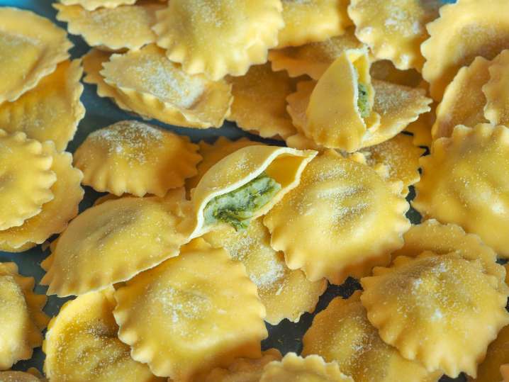 Agnolotti with lemon and chive filling | Classpop Shot