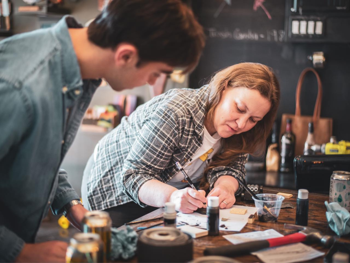 An introduction to handmade leather craft — Leather Craft Classes