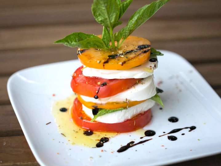 Rosato Caprese Salad | Classpop Shot