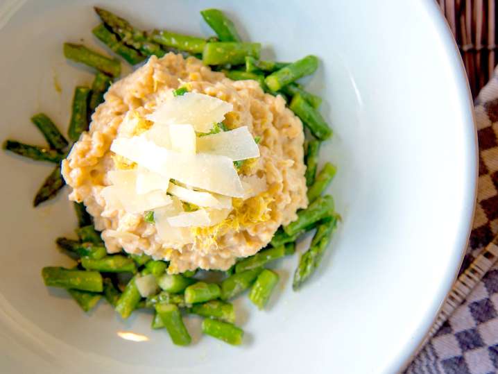 homemade lemon risotto with asparagus | Classpop Shot