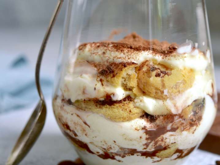 a tiramisu parfait | Classpop Shot