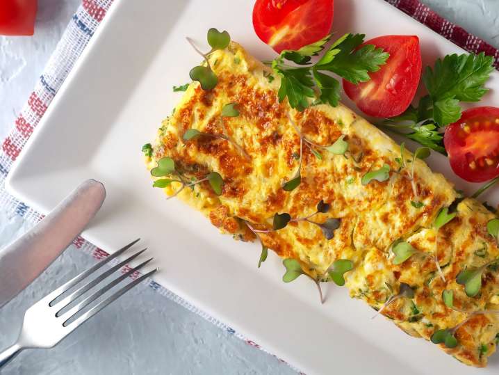 french omelet with vegetables | Classpop Shot