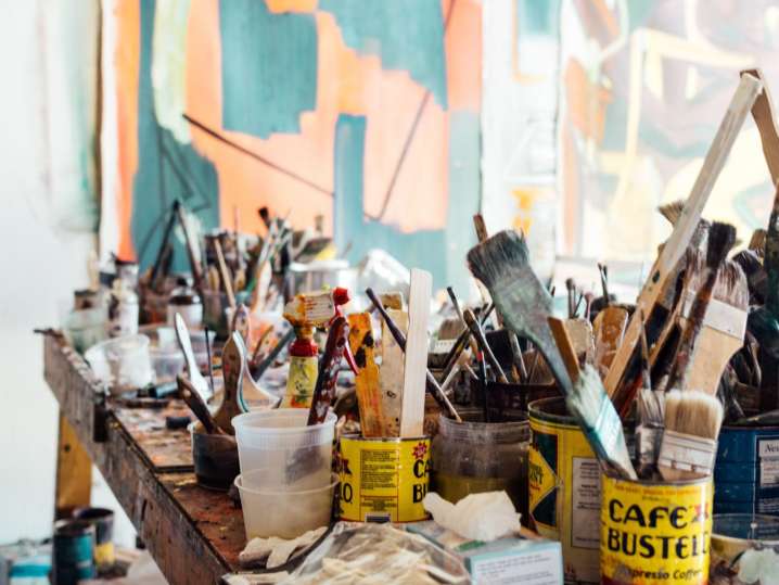 Nashville - painting brushes and paint tubes Shot