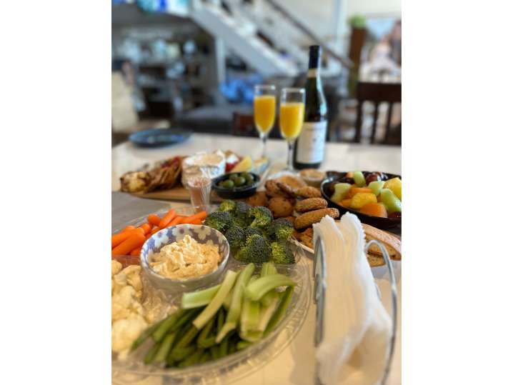 Nashville - brunch at a painting class Shot
