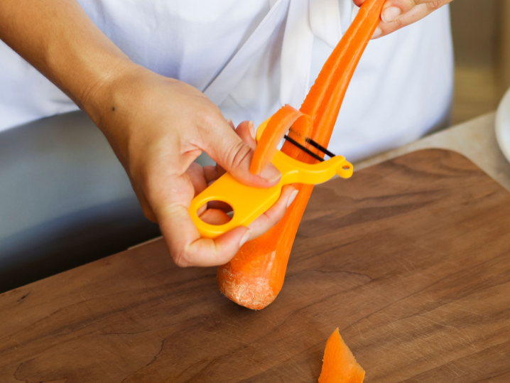 New Jersey - peeling carrot Shot