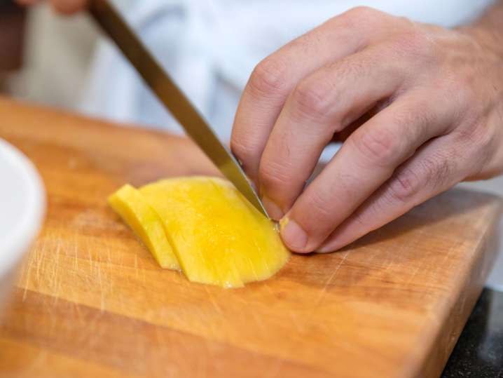 London - cutting mango Shot