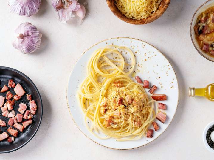 Spaghetti carbonara making Shot