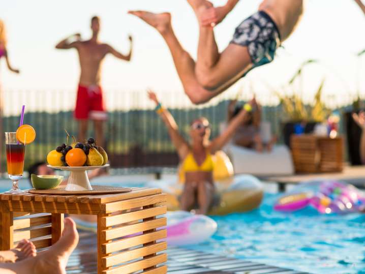 Pool party fun Shot