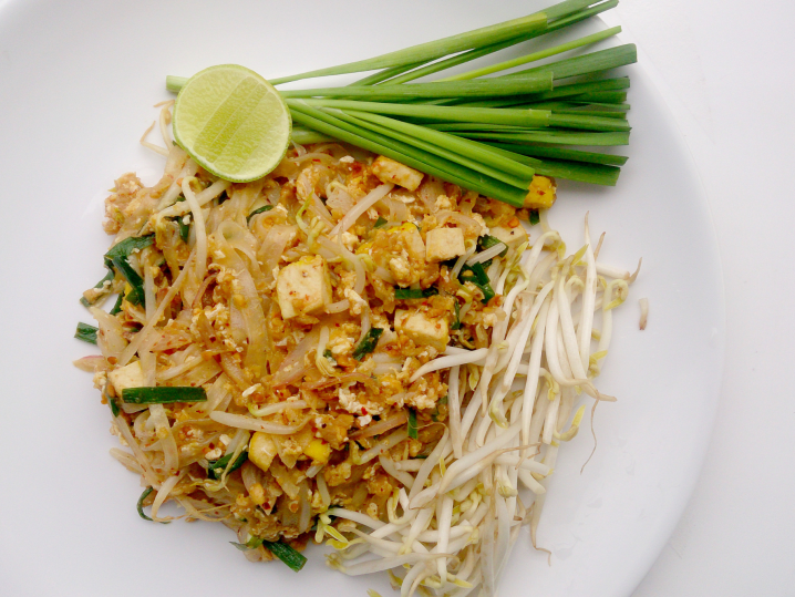 Raleigh - Pad thai with tofu (2) Shot