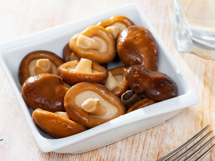 Louisville - shiitake pickle Shot