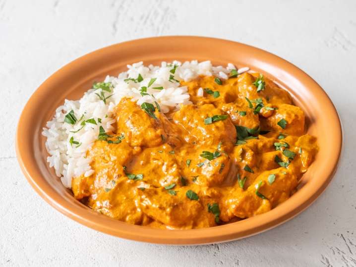 San Antonio - Jasmine rice with chicken curry Shot