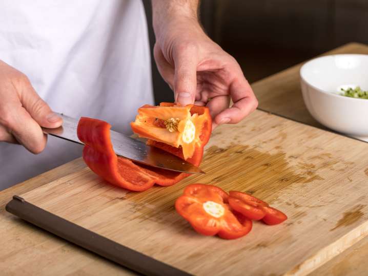 Cutting peppers Shot