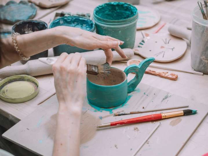 NYC - painting ceramic in green Shot