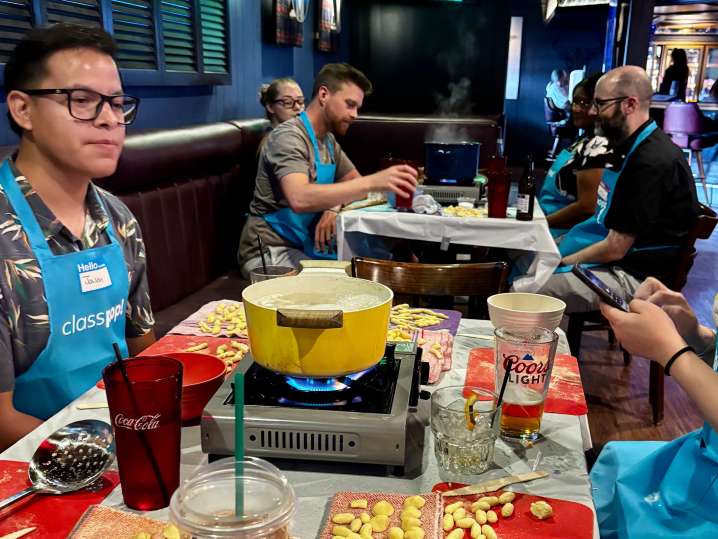 Las Vegas - students learning how to make fresh pasta Shot
