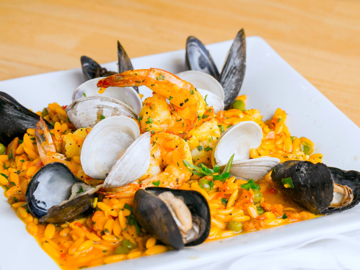 Atlanta - fish and seafood paella Shot