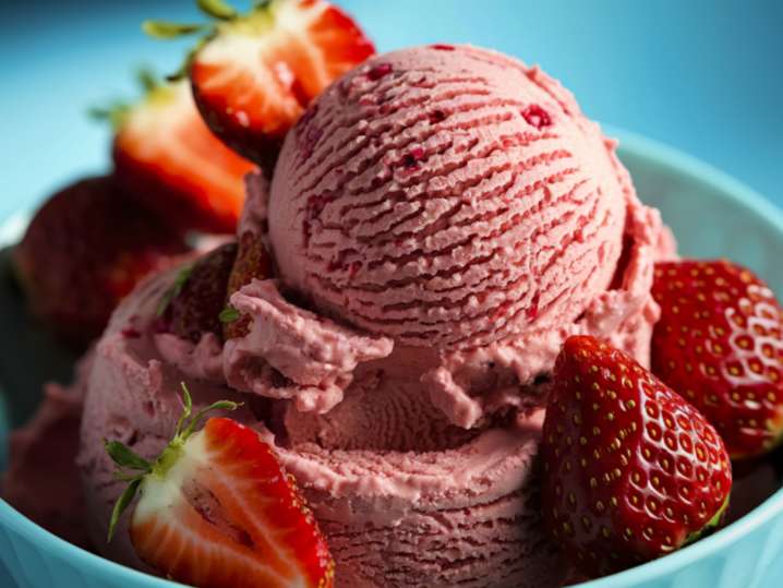 Raleigh - bowl of ice cream with fruits Shot