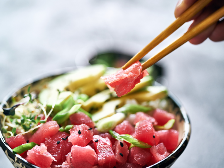Calgary - tuna poke bowl Shot