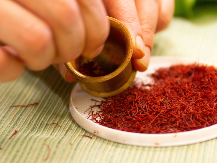 Fort Lauderdale - preparing saffran Shot