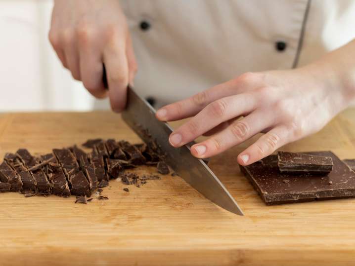 Las Vegas - cutting chocolate Shot