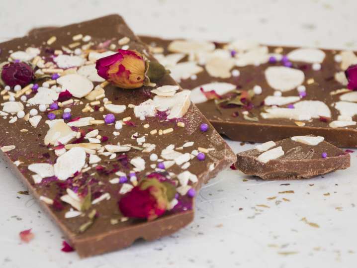 Phoenix - dried-fruits-rose-petals-eaten-chocolate-bar (1) Shot