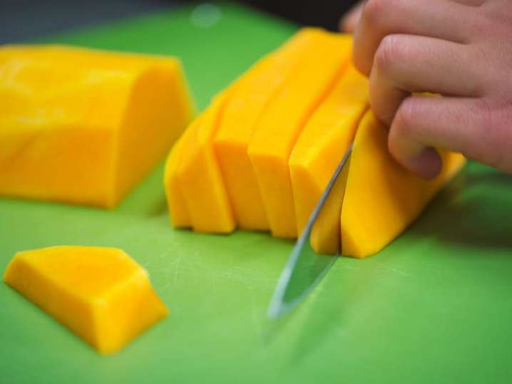 slicing butternut squash | Classpop Shot