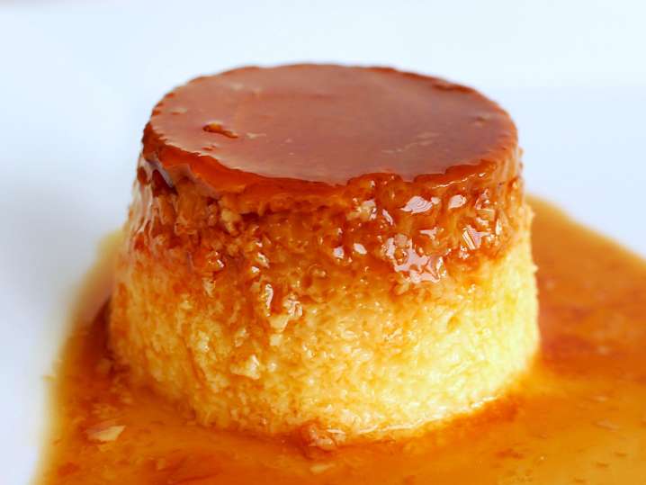 Vietnamese Banh gan Coconut Creme Caramel, flan | Classpop Shot