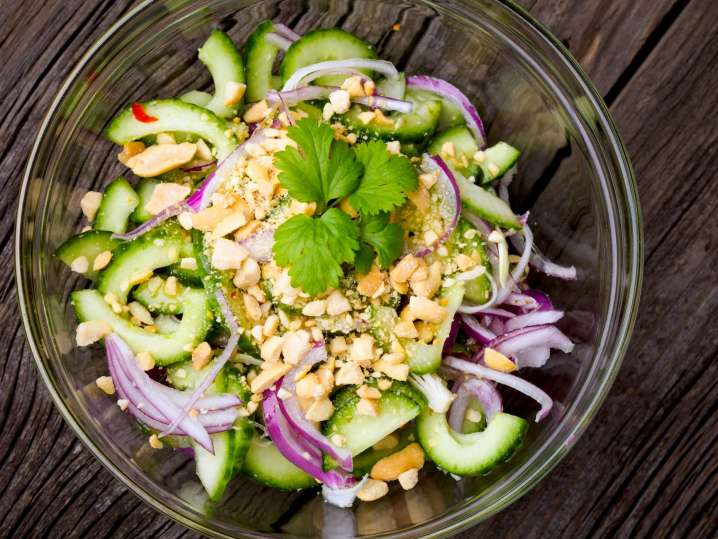 thai cucumber salad with red onions and peanuts | Classpop Shot