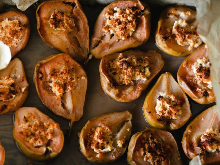 Maple Vanilla Baked Pears (2) | Classpop Shot