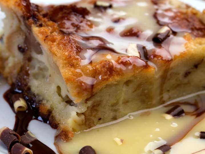 bread pudding close up | Classpop Shot