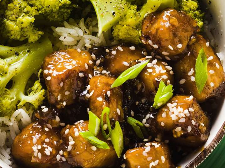 general tsos tofu | Classpop Shot