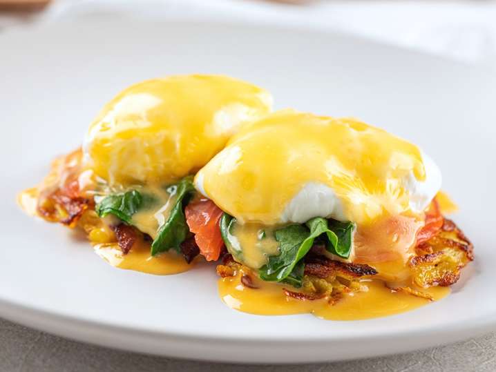 Eggs Benedict with pancetta | Classpop Shot