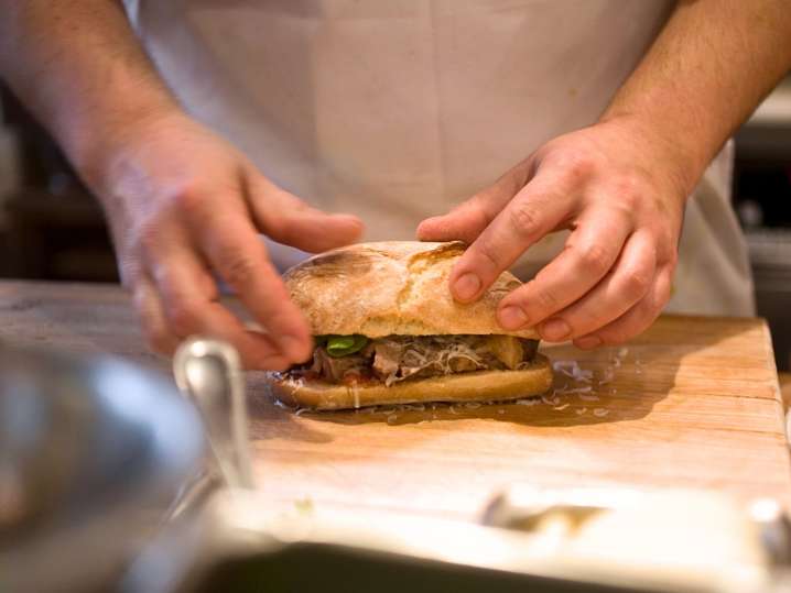 Reuben Sandwich Assembling | Classpop Shot