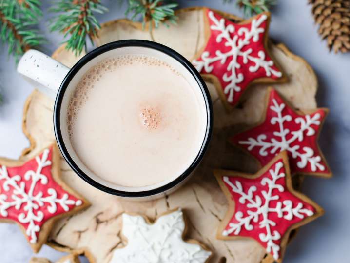 hot chocolate and cookies | Classpop Shot