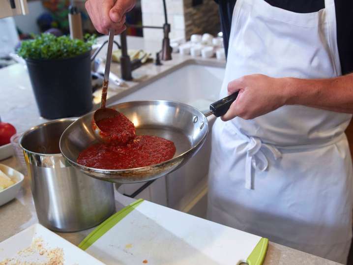 making pasta sauce | Classpop Shot