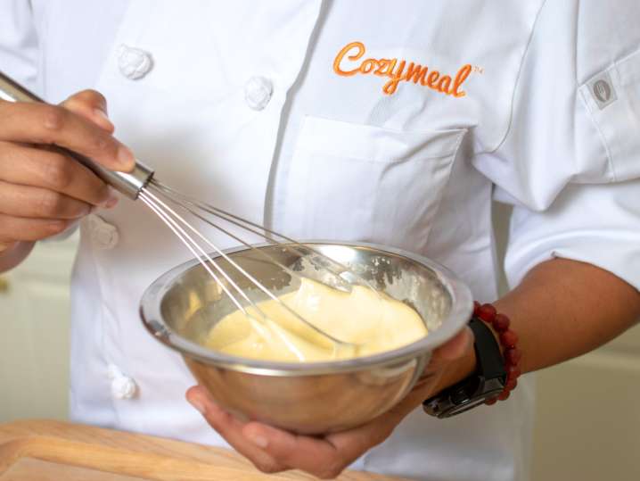 whisking batter | Classpop Shot