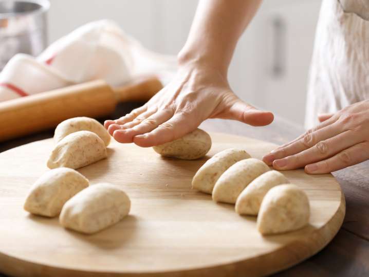 making flatbreads | Classpop Shot